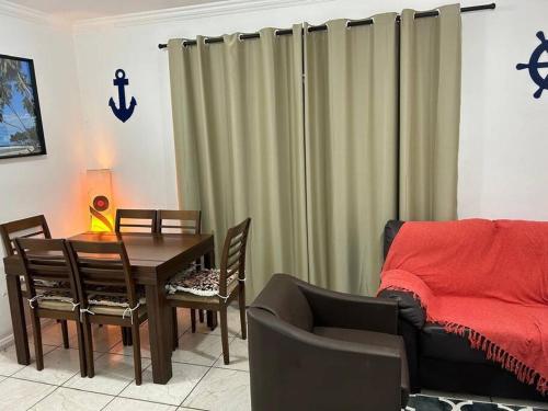 Facilities, Apto confortavel, Praia das Asturias 5 min a pe, garagem, 2 quarto ar, suite, wi-fi in Vila Luis Antonio