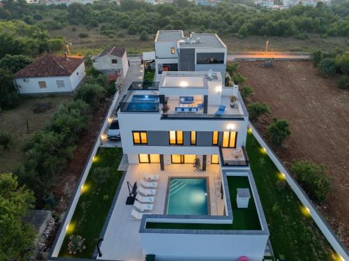 Luxury villa with a swimming pool Zaton, Zadar - 23511 - Location, gîte - Zaton