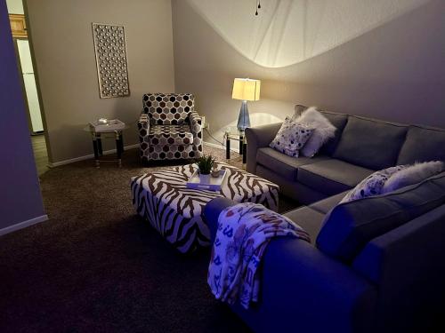 Myrtle -15 minutes DFW Airport Myrtle -15 minutes DFW Airport