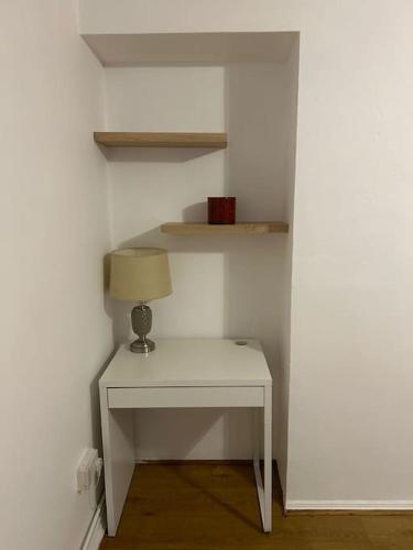 Truehome apartment in South London, London (Foto 9)