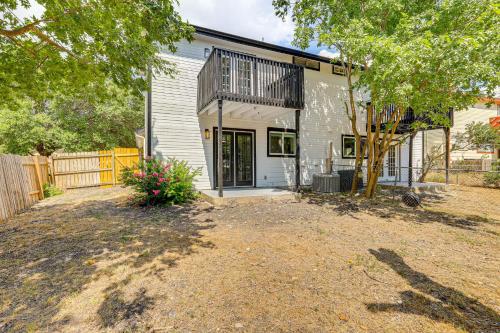 San Antonio Vacation Rental 11 Mi to River Walk! in San Antonio, USA