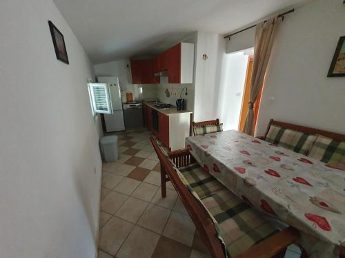 Apartments with a parking space Seline Paklenica - 17390 - image 3