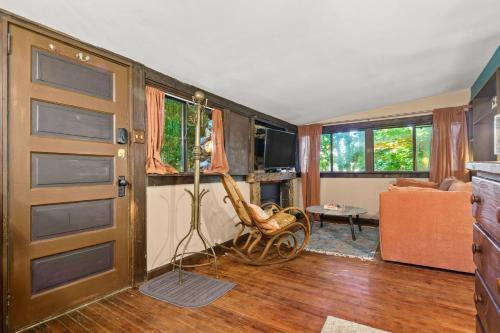 The Cottages on Orchard - Woodland Hideaway in Wilmington, USA