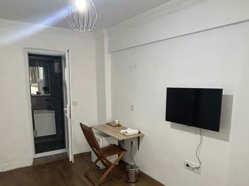 Navan Galata - image 10