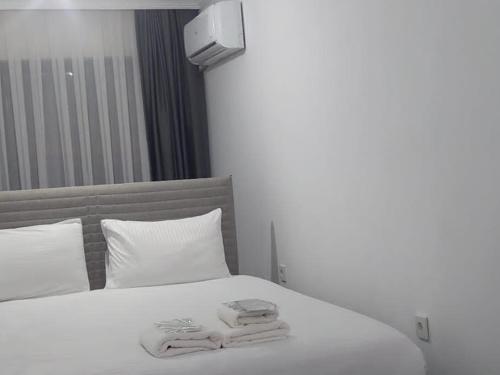 Navan Galata - main image