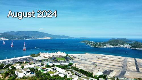 Promotion Early Booker Ocean Front Villa 500m2 with 4 bedrooms and swimming pool