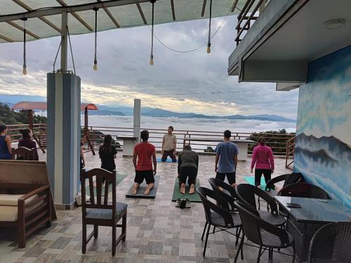 Balcony/terrace, Hotel Himalayan Glacier in Baluwapati Deupur