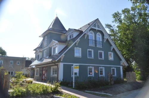 Friedenstr 20 b Les Belles Haus Davide Wg 11 "Superieur" in Zingst, Deutschland