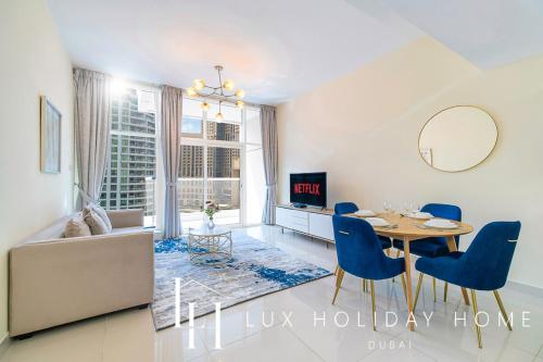 LUX Marina View Prime Location Near Beach, Dubaï (photo 10)