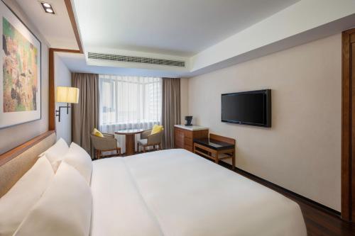 room detail thumbnail 1