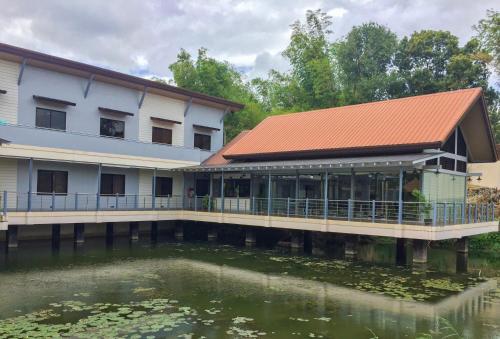 Exterior view, LifeBank Center - Training Venue & Accommodation in Santa Barbara
