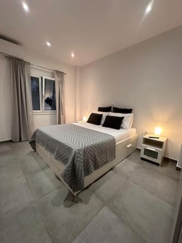 Cozy central apartment with yard, Athènes (photo 9)