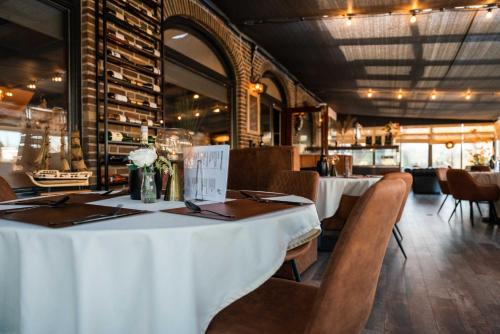 Restaurante, Luxe chalet in Harderwijk