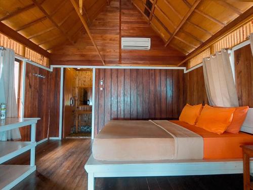 Sunari Beach Resort Selayar - Real in Patikarya