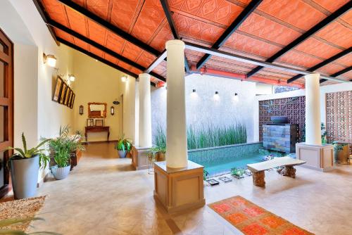 Exterior view, SaffronStays Biccode Woodside Heritage in Belur