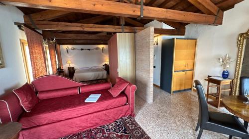 San Simeon Apartments, Venice