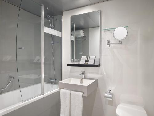 The Queens Gate Hotel