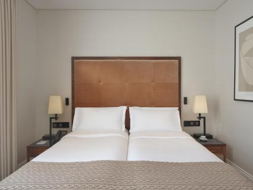 The Queens Gate Hotel