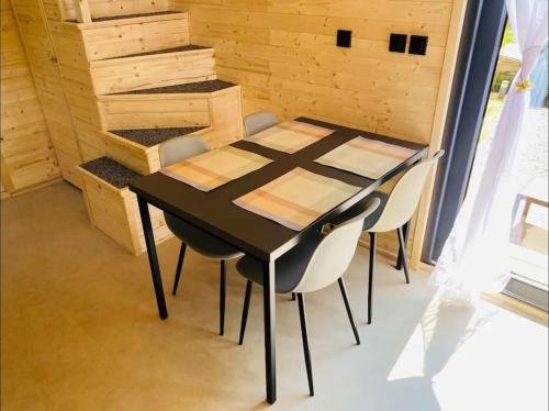 Glamping paradise with wellness in Zbraslav