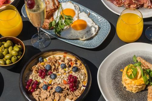 Pure Salt Garonda - Adults Only - image 9