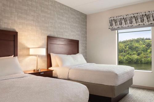 2 bedrooms, 2 beds