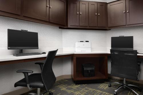 Hampton Inn & Suites Durham North I-85 - image 8