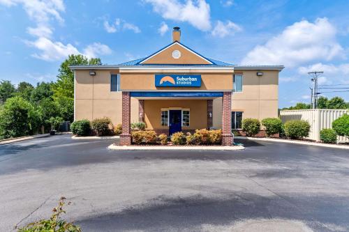 Suburban Studios Chattanooga Northeast - Ooltewah in Chattanooga, USA