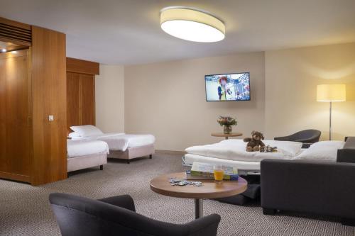Maritim Hotel Stuttgart - image 3