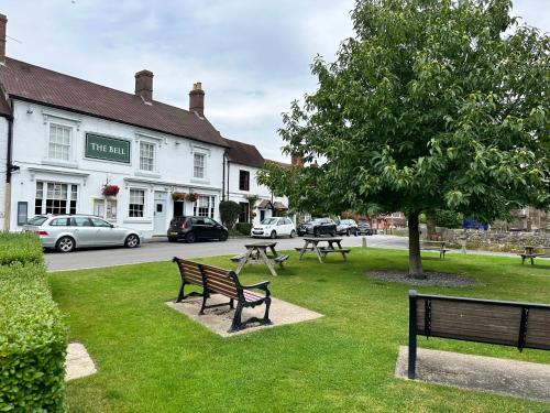 Hotelli välisilme, The Bell in Dorridge