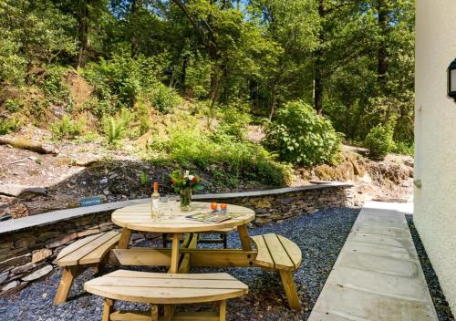 Facilities, Curlew Crag Cottage in Bowness-on-Windermere South