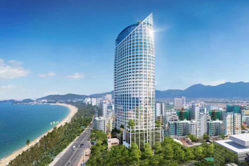 Cozy Panorama Apartment In Front of the City Center Beach