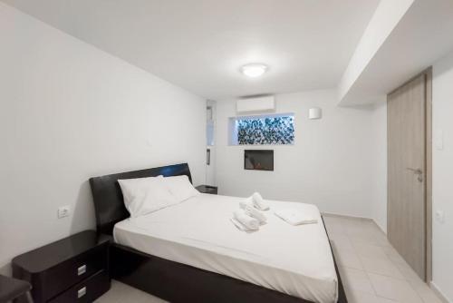 New & Comfy Flat in Pangrati, Atény