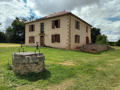 maison gîte à louer Estipouy