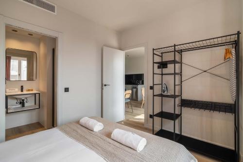Three-Bedroom Apartment image 5