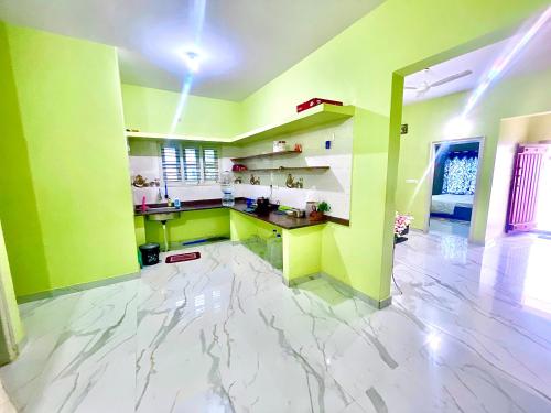 93 négyzetméteres, 2 hálószobás Apartman 2 fürdőszobával Pension Mohalla területén (Royal Guest House) in Pension Mohalla
