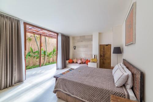 Lautan Kupu - Kupu Villas Bali