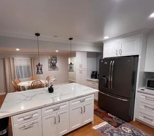 5 bedroom house in prestigious neighborhood! in Walnut Creek (Kalifornia)