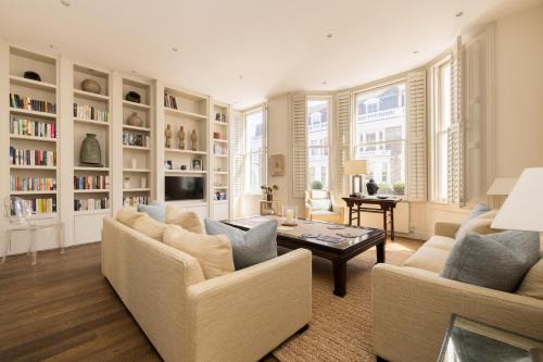 Green History – 3 Bedrooms in Kensington, London (photo 3)