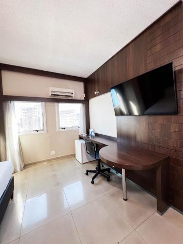 Deluxe Twin Room image 4