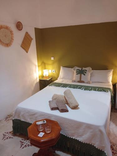 Double Room image 4