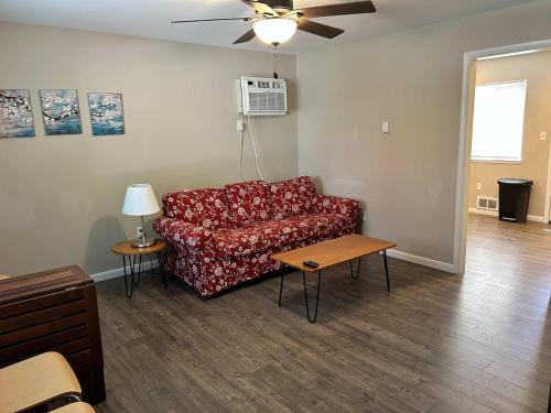 Carter #1 Two bedroom unit near Xavier Downtown, Cincinnati (Foto 3)