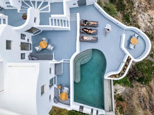 Ikies Santorini - image 3