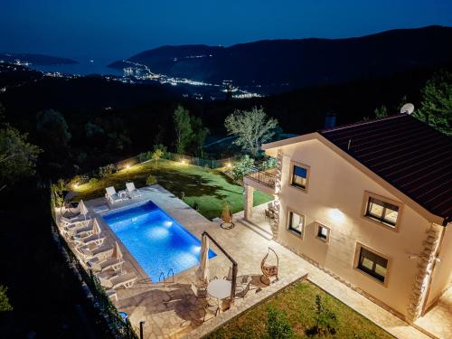 Viesnīcas āriene, Villa Goranovic in Mojdež