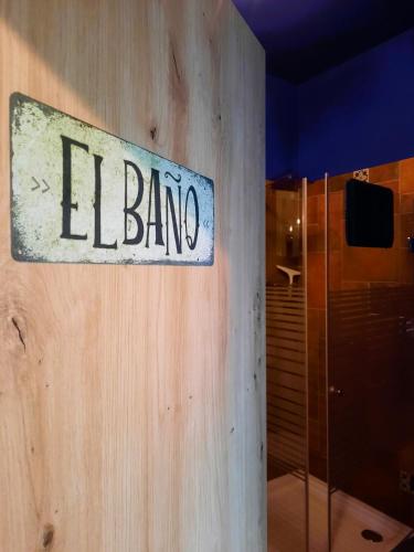 Bathroom, Apartment im Mexiko-Stil in Oberneisen