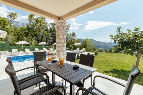 Balkons/terase, Villa Goranovic in Mojdež