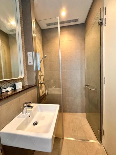 Lucentia Residence By Home Horizon - image 11