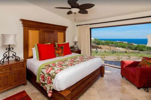 3BD Hacienda Encantada Resort & Ocean Views in Cabo San Lucas, Mexico