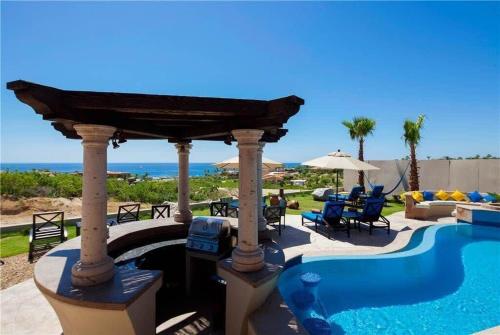 3BD Hacienda Encantada Resort & Ocean Views in Cabo San Lucas, Mexico