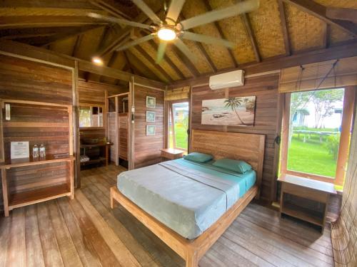 Sonny Island Resort Cabañas Frente al Mar