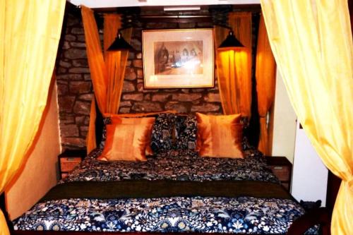 Butterfly Lodge quirky rural home stunning views